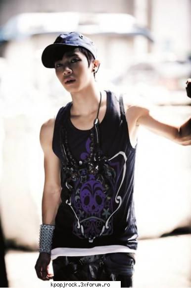 ;)  :nod:  :nebun: lee ki kwang