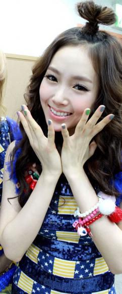 Semi - Semi (세미) October 10, ) (age 20) - Jewelry xD