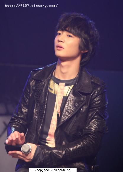 ;x choi minho