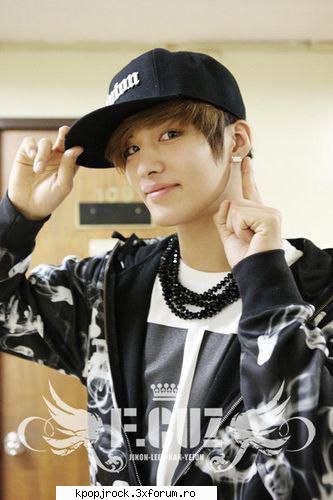 kan kan (칸 (born september 30, 1991 (19), real name choi young hak main dancer the group.
